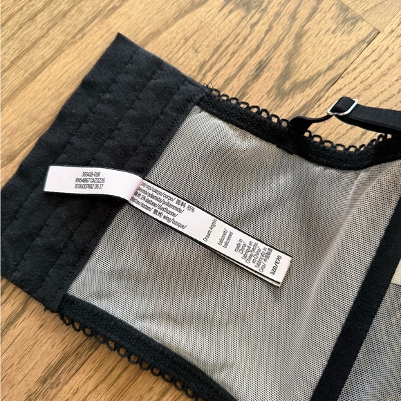 VICTORIAS SECRET Lace Bustier Corset 32D - Picture 4 of 4